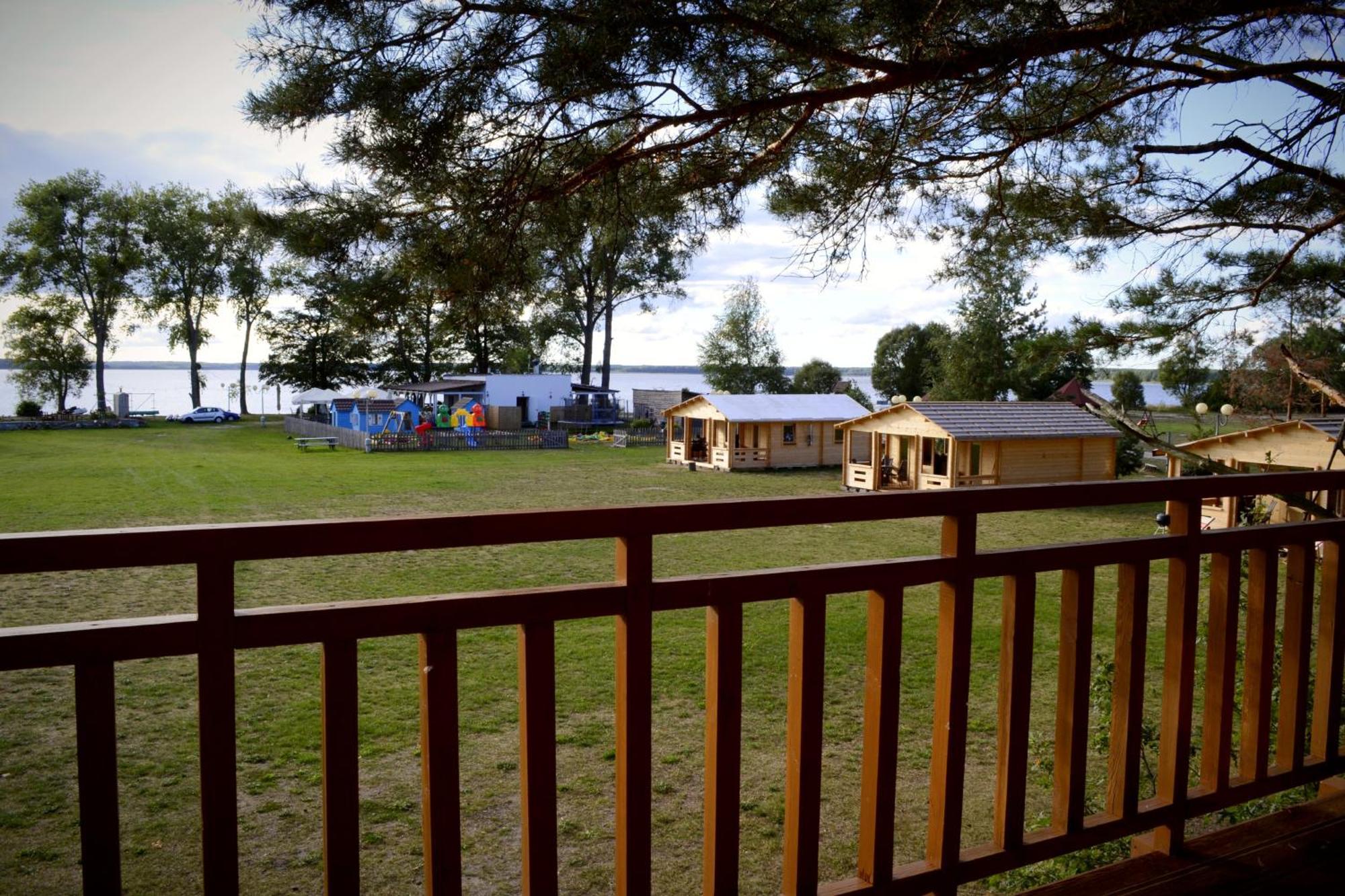 Camping Szczecinek Domy Wypoczynkowe ภายนอก รูปภาพ