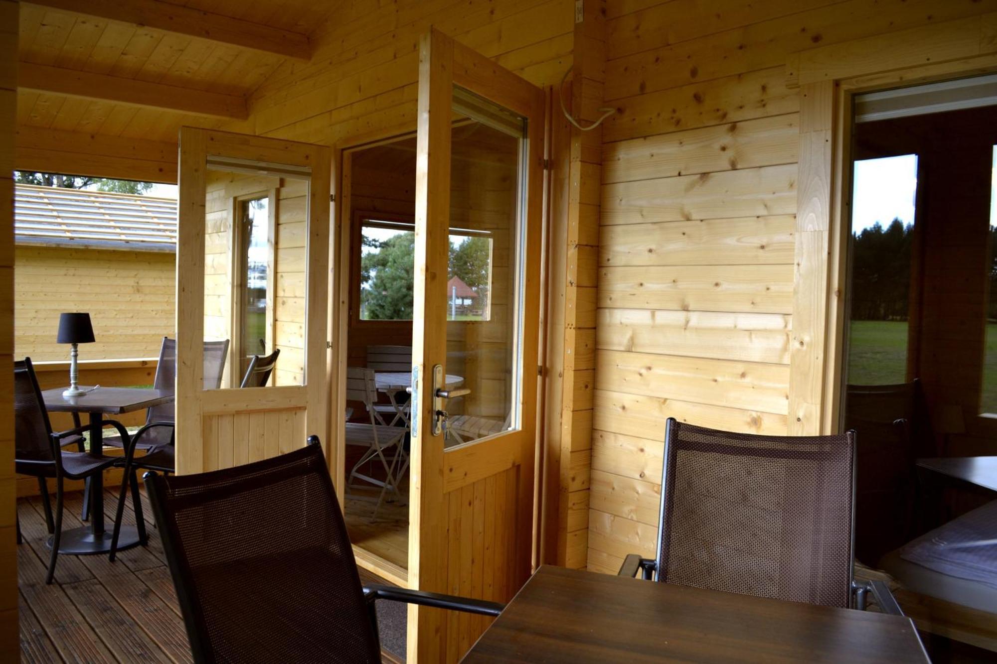 Camping Szczecinek Domy Wypoczynkowe ภายนอก รูปภาพ