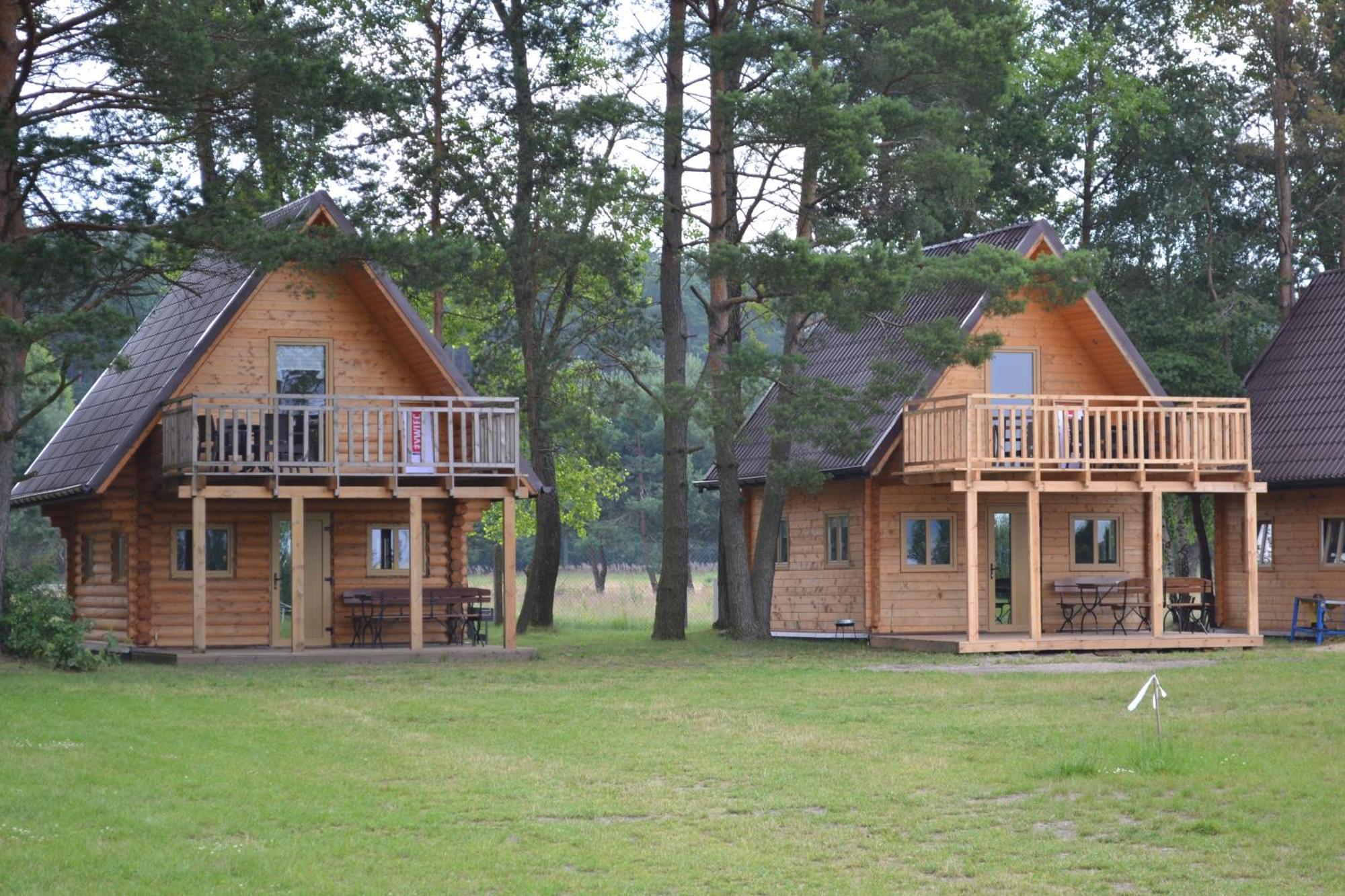 Camping Szczecinek Domy Wypoczynkowe ภายนอก รูปภาพ